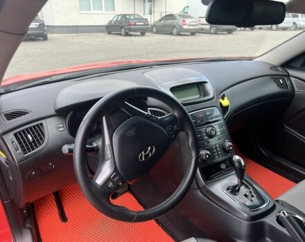 Красный Хендай Генезис, объемом двигателя 2 л и пробегом 185 тыс. км за 7600 $, фото 8 на Automoto.ua