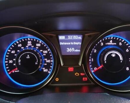 Червоний Хендай Генезис, об'ємом двигуна 2 л та пробігом 85 тис. км за 11500 $, фото 27 на Automoto.ua