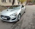 Сірий Хендай Генезис, об'ємом двигуна 2 л та пробігом 120 тис. км за 11500 $, фото 1 на Automoto.ua