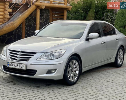 Серый Хендай Генезис, объемом двигателя 3.78 л и пробегом 271 тыс. км за 9999 $, фото 1 на Automoto.ua