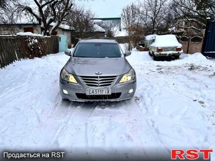 Сірий Хендай Генезис, об'ємом двигуна 3.8 л та пробігом 29600 тис. км за 8000 $, фото 1 на Automoto.ua