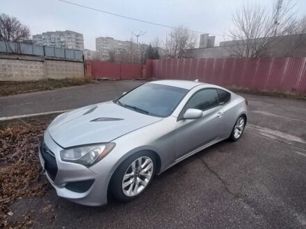 Серый Хендай Генезис, объемом двигателя 2 л и пробегом 140 тыс. км за 10200 $, фото 1 на Automoto.ua