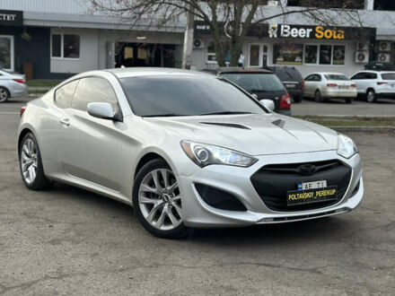 Сірий Хендай Генезис, об'ємом двигуна 2 л та пробігом 177 тис. км за 12900 $, фото 1 на Automoto.ua