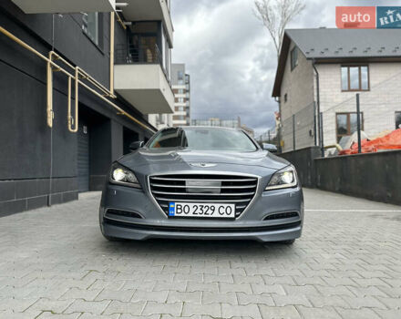 Серый Хендай Генезис, объемом двигателя 3.78 л и пробегом 192 тыс. км за 15900 $, фото 1 на Automoto.ua