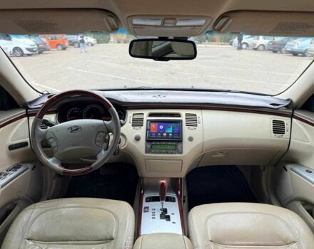 Синій Хендай Генезис, об'ємом двигуна 3.3 л та пробігом 295 тис. км за 5100 $, фото 7 на Automoto.ua