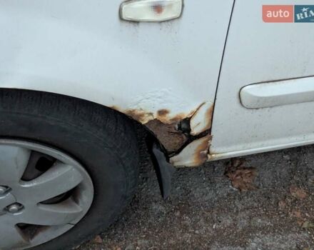 Белый Хендай Гетц, объемом двигателя 1.4 л и пробегом 251 тыс. км за 2800 $, фото 1 на Automoto.ua