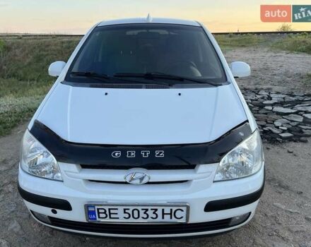 Хендай Гетц 2004 в Вознесенске на Automoto.ua Белый Хендай Гетц, объемом двигателя 1.3 л и пробегом 168 тыс. км за 5650 $, фото 1 на Automoto.ua
