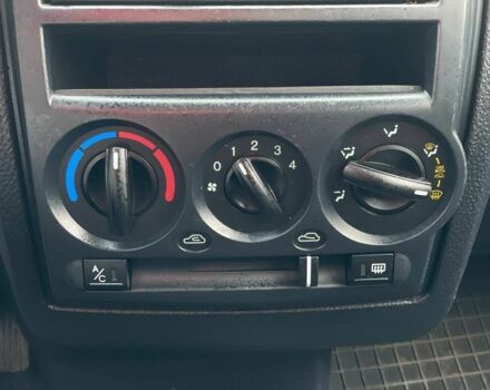 Белый Хендай Гетц, объемом двигателя 1.1 л и пробегом 140 тыс. км за 4400 $, фото 11 на Automoto.ua