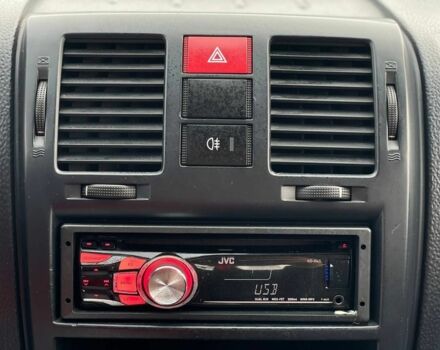 Белый Хендай Гетц, объемом двигателя 1.1 л и пробегом 140 тыс. км за 4400 $, фото 10 на Automoto.ua