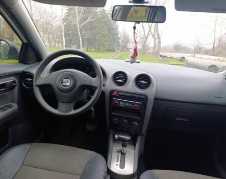 Білий Хендай Гетц, об'ємом двигуна 1.4 л та пробігом 205 тис. км за 3999 $, фото 5 на Automoto.ua