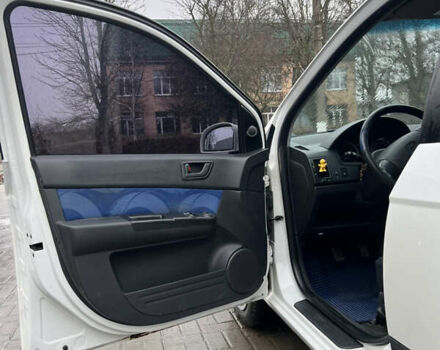 Білий Хендай Гетц, об'ємом двигуна 1.1 л та пробігом 206 тис. км за 4100 $, фото 2 на Automoto.ua