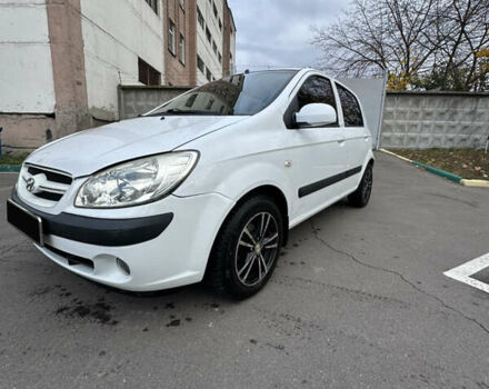 Хендай Гетц 2008 в Киеве на Automoto.ua Белый Хендай Гетц, объемом двигателя 1.4 л и пробегом 132 тыс. км за 5500 $, фото 1 на Automoto.ua