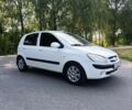 Белый Хендай Гетц, объемом двигателя 1.4 л и пробегом 300 тыс. км за 4500 $, фото 4 на Automoto.ua