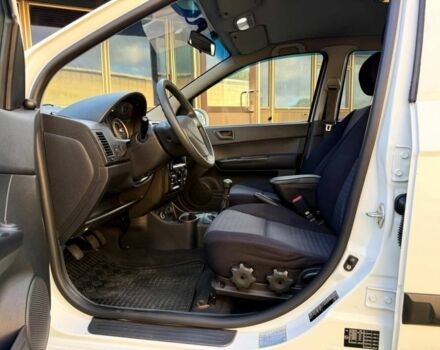 Білий Хендай Гетц, об'ємом двигуна 1.4 л та пробігом 159 тис. км за 5000 $, фото 7 на Automoto.ua