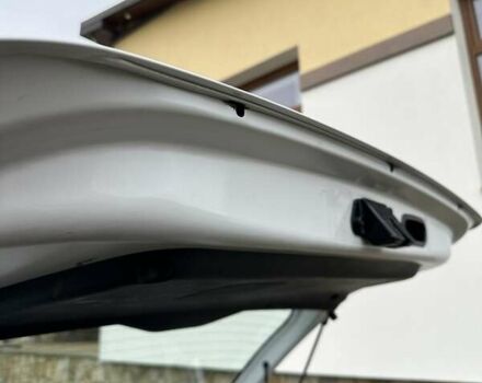 Білий Хендай Гетц, об'ємом двигуна 1.4 л та пробігом 127 тис. км за 5400 $, фото 49 на Automoto.ua