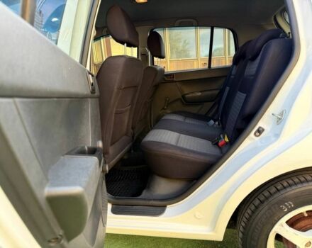 Білий Хендай Гетц, об'ємом двигуна 1.4 л та пробігом 159 тис. км за 5000 $, фото 11 на Automoto.ua