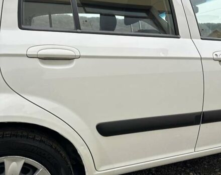 Білий Хендай Гетц, об'ємом двигуна 1.4 л та пробігом 127 тис. км за 5400 $, фото 36 на Automoto.ua