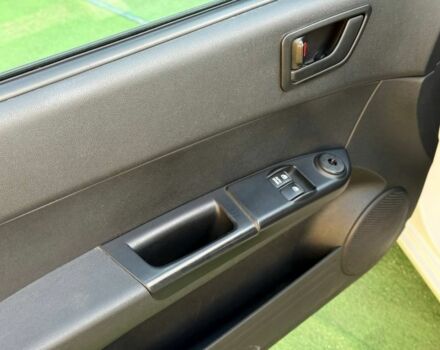 Білий Хендай Гетц, об'ємом двигуна 1.4 л та пробігом 159 тис. км за 5000 $, фото 13 на Automoto.ua