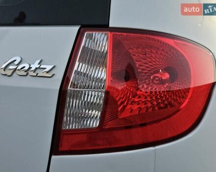 Белый Хендай Гетц, объемом двигателя 1.4 л и пробегом 100 тыс. км за 7000 $, фото 22 на Automoto.ua