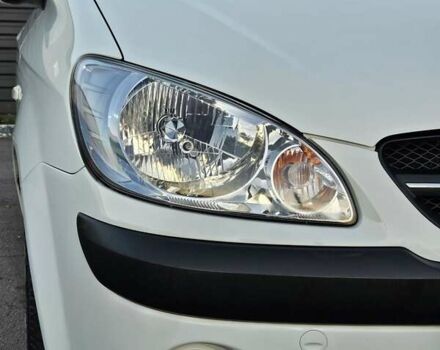 Белый Хендай Гетц, объемом двигателя 1.4 л и пробегом 100 тыс. км за 7000 $, фото 18 на Automoto.ua