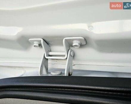 Белый Хендай Гетц, объемом двигателя 1.4 л и пробегом 100 тыс. км за 7000 $, фото 46 на Automoto.ua