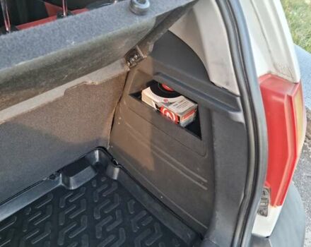 Белый Хендай Гетц, объемом двигателя 1.4 л и пробегом 119 тыс. км за 5700 $, фото 17 на Automoto.ua