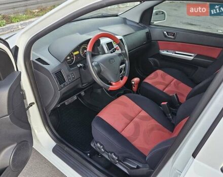 Белый Хендай Гетц, объемом двигателя 1.4 л и пробегом 100 тыс. км за 7000 $, фото 54 на Automoto.ua