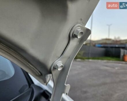 Белый Хендай Гетц, объемом двигателя 1.4 л и пробегом 100 тыс. км за 7000 $, фото 40 на Automoto.ua