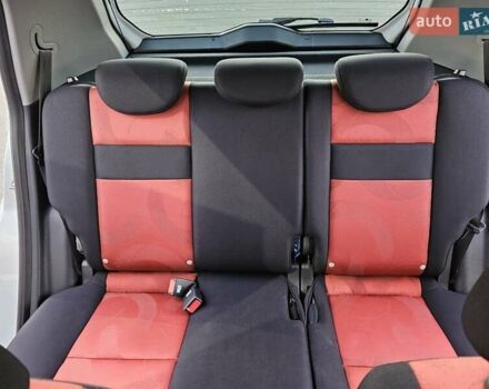 Белый Хендай Гетц, объемом двигателя 1.4 л и пробегом 100 тыс. км за 7000 $, фото 97 на Automoto.ua