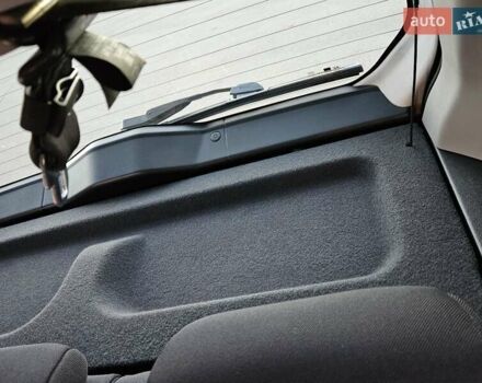 Белый Хендай Гетц, объемом двигателя 1.4 л и пробегом 100 тыс. км за 7000 $, фото 101 на Automoto.ua