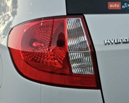 Белый Хендай Гетц, объемом двигателя 1.4 л и пробегом 100 тыс. км за 7000 $, фото 24 на Automoto.ua