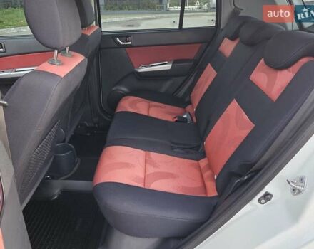 Белый Хендай Гетц, объемом двигателя 1.4 л и пробегом 100 тыс. км за 7000 $, фото 68 на Automoto.ua