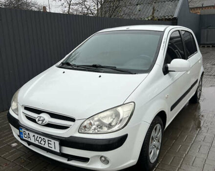 Белый Хендай Гетц, объемом двигателя 1.1 л и пробегом 206 тыс. км за 4100 $, фото 1 на Automoto.ua