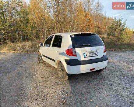 Білий Хендай Гетц, об'ємом двигуна 1.4 л та пробігом 220 тис. км за 3200 $, фото 1 на Automoto.ua