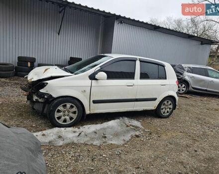 Белый Хендай Гетц, объемом двигателя 1.4 л и пробегом 270 тыс. км за 1700 $, фото 1 на Automoto.ua