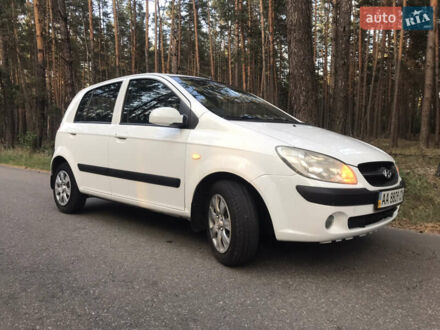 Хендай Гетц 2011 в Богодухове на Automoto.ua Белый Хендай Гетц, объемом двигателя 1.4 л и пробегом 77 тыс. км за 5999 $, фото 1 на Automoto.ua