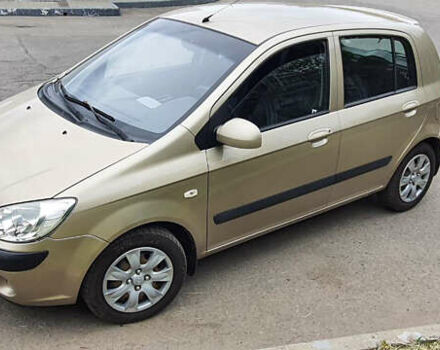 Бежевый Хендай Гетц, объемом двигателя 1.4 л и пробегом 145 тыс. км за 3800 $, фото 3 на Automoto.ua