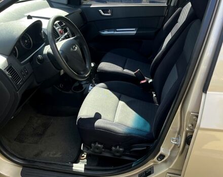 Бежевий Хендай Гетц, об'ємом двигуна 1.4 л та пробігом 152 тис. км за 5500 $, фото 4 на Automoto.ua