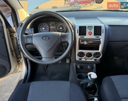 Бежевый Хендай Гетц, объемом двигателя 1.6 л и пробегом 222 тыс. км за 4500 $, фото 16 на Automoto.ua