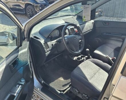 Бежевый Хендай Гетц, объемом двигателя 1.1 л и пробегом 202 тыс. км за 3950 $, фото 6 на Automoto.ua