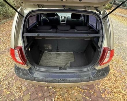 Бежевый Хендай Гетц, объемом двигателя 1.6 л и пробегом 220 тыс. км за 5700 $, фото 17 на Automoto.ua