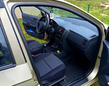 Бежевий Хендай Гетц, об'ємом двигуна 1.4 л та пробігом 92 тис. км за 5500 $, фото 7 на Automoto.ua