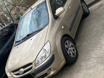 Бежевый Хендай Гетц, объемом двигателя 1.4 л и пробегом 177 тыс. км за 4990 $, фото 1 на Automoto.ua