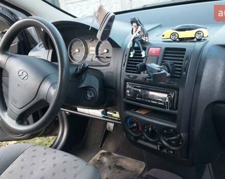Черный Хендай Гетц, объемом двигателя 1.09 л и пробегом 247 тыс. км за 3700 $, фото 9 на Automoto.ua
