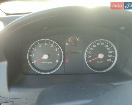 Черный Хендай Гетц, объемом двигателя 1.4 л и пробегом 212 тыс. км за 3300 $, фото 12 на Automoto.ua