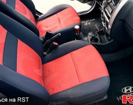 Черный Хендай Гетц, объемом двигателя 1.1 л и пробегом 178 тыс. км за 3800 $, фото 11 на Automoto.ua