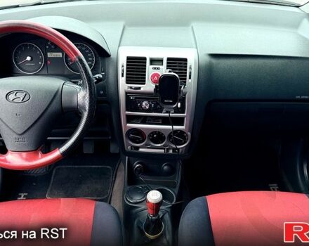 Черный Хендай Гетц, объемом двигателя 1.1 л и пробегом 178 тыс. км за 3800 $, фото 4 на Automoto.ua