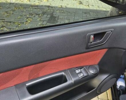 Черный Хендай Гетц, объемом двигателя 1.09 л и пробегом 122 тыс. км за 3800 $, фото 5 на Automoto.ua