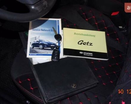 Черный Хендай Гетц, объемом двигателя 1.4 л и пробегом 278 тыс. км за 4200 $, фото 19 на Automoto.ua