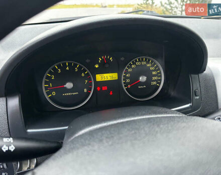 Черный Хендай Гетц, объемом двигателя 1.4 л и пробегом 95 тыс. км за 3900 $, фото 25 на Automoto.ua